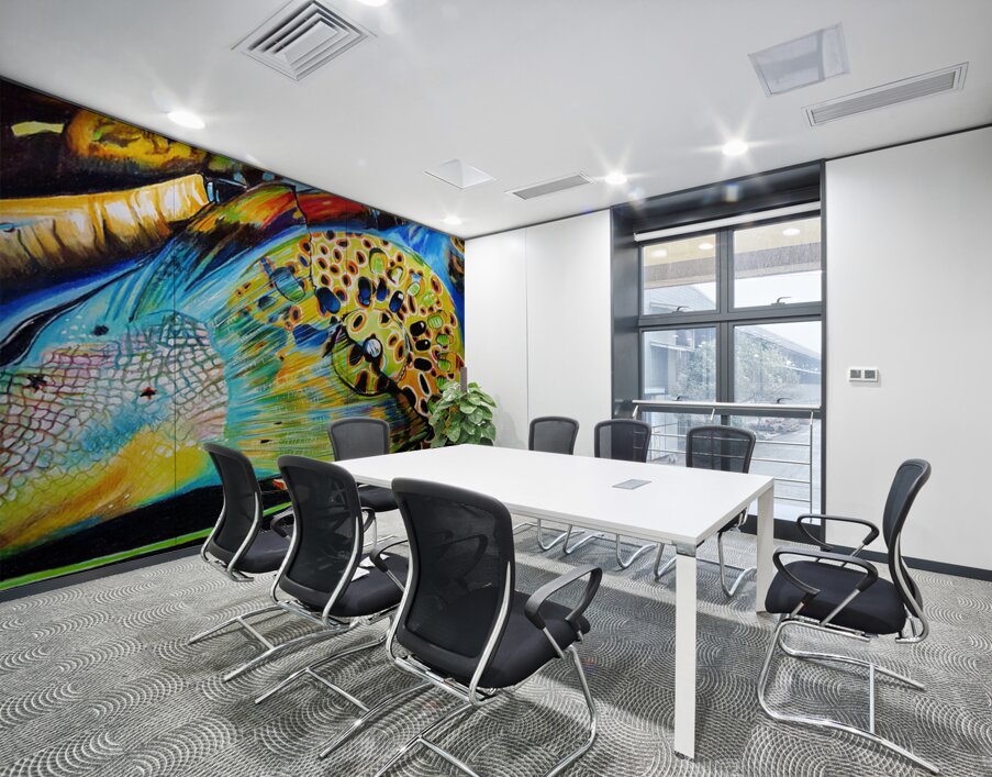 Tail Over Reel Wall Printing